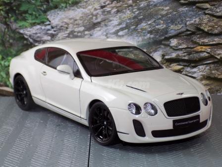 Bentley Continental SuperSports branco