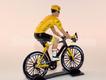 Ciclista camisola amarela 