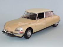 Citroen DS 1972 Creme/Branco