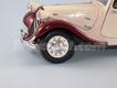 Citroen Traction 11CV 1938 creme/vermelho
