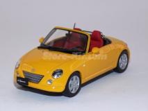 Daihatsu Copen amarelo cabrio 
