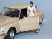 Diorama Citroen DS + Figuras garotas Barbara e Susie