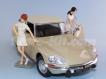 Diorama Citroen DS + Figuras garotas Barbara e Susie