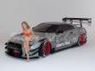Diorama Nissan GT-R + Pin-Up Jane Bikini