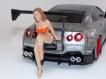 Diorama Nissan GT-R + Pin-Up Jane Bikini