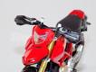 Ducatti Hypermotard 1100-S vermelha