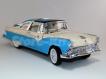 Ford Crow Victoria creme/azul 1955