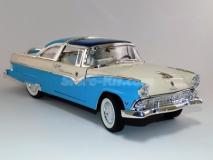 Ford Crowun Victoria creme/azul 1955