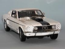 Ford Mustang GT Cobra GTE de 1968 branco
