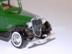 Ford V-8 1936 verde