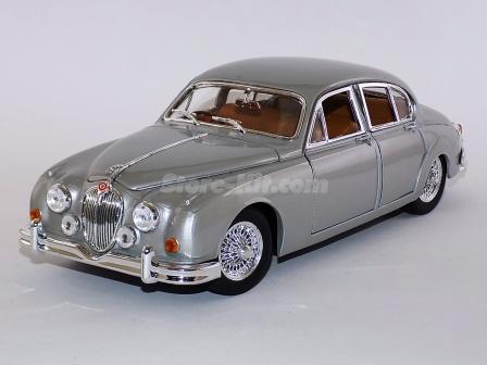 Jaguar Mark II 1959 cinza