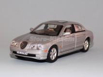 Jaguar S-Type 2001 cinza 