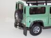 Land Rover Defender curto verde