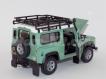 Land Rover Defender curto verde