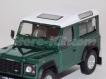 Land Rover Defender verde curto