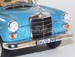 Mercedes-Benz 200 1966 azul
