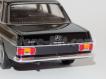 Mercedes-Benz 220D Preto
