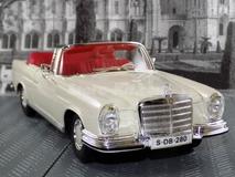 Mercedes-Benz 280 SE 1968 creme