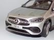 Mercedes-Benz GLA cinza