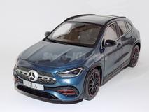 Mercedes-Benz GLA cinza