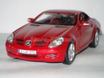 Mercedes-Benz SLK 2004 vermelho