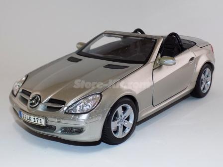 Mercedes-Benz SLK Convertible