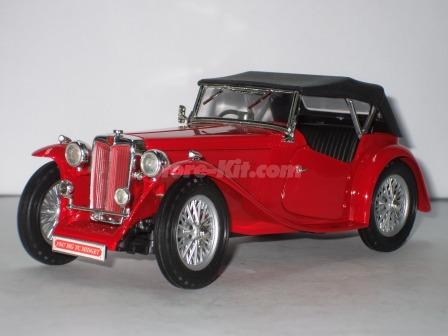 MG TC Midget 1947 capota vermelho