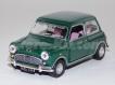 Mini-Cooper verde