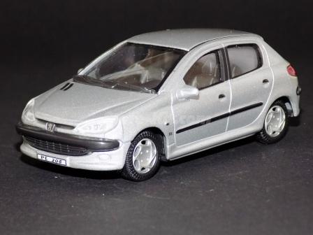 Peugeot 206 cinza 