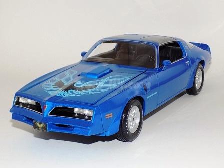 Pontiac Fire Bird Trans Am 1977 azul