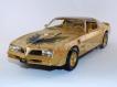 Pontiac Fire Bird Trans Am 1977 ouro