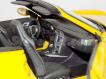 Porsche 911 Carrera S Cabriolet amarelo