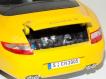 Porsche 911 Carrera S Cabriolet amarelo