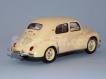 Renault 4 CV 1956 creme