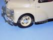 Renault 4 CV 1956 creme