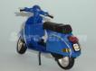 Scooter Vespa azul