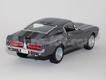 Shelby GT-500 1967 cinza-riscas pretas