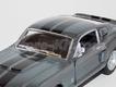 Shelby GT-500 1967 cinza-riscas pretas