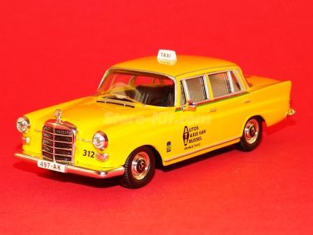 Táxi  Mercedes-Benz 200 D Bruxelas 1962