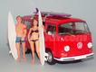 Volkswagen T-2 Surf + figuras surfistas