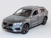 Volvo XC 60 cinza 